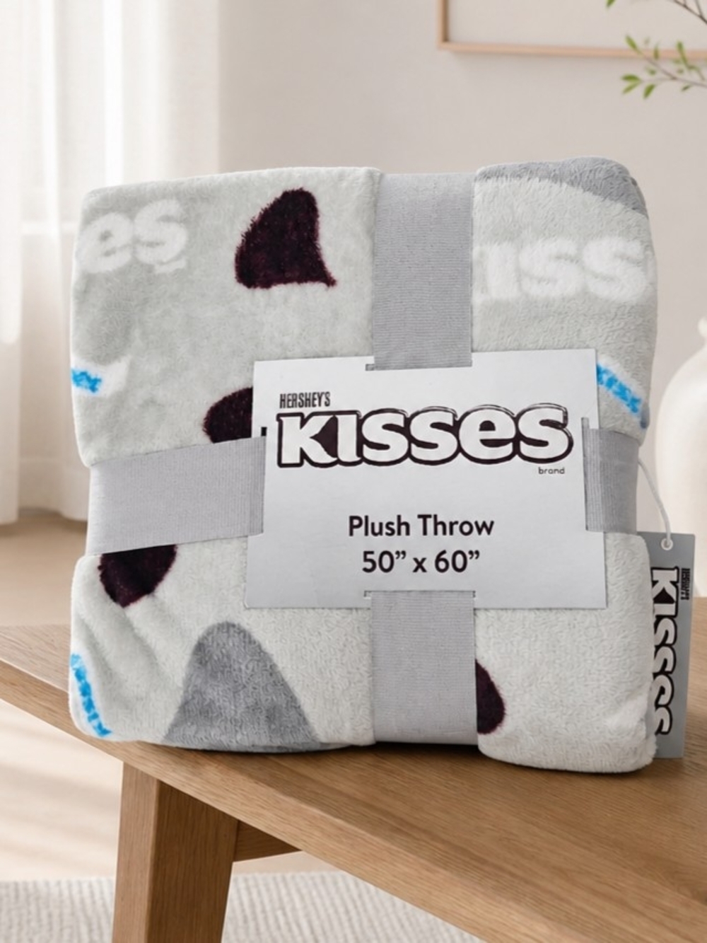 Hershey's Kisses Plush Throw Blanket - Gray Multi